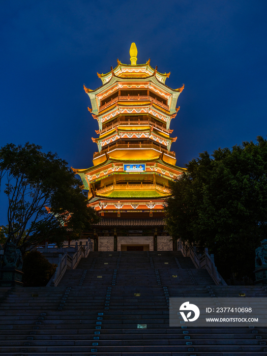 厦门市园博苑杏林阁夜景