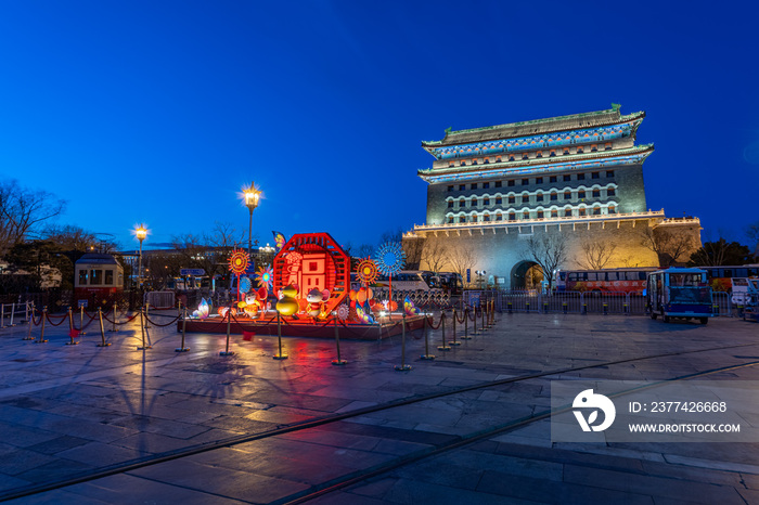 北京前门正阳门箭楼节日装饰夜景