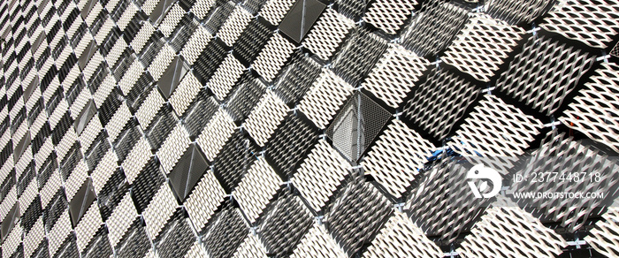 Non-slip metal tile facade