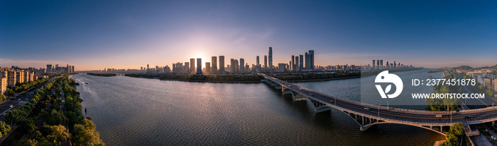 长沙湘江橘子洲大桥航拍风光全景图