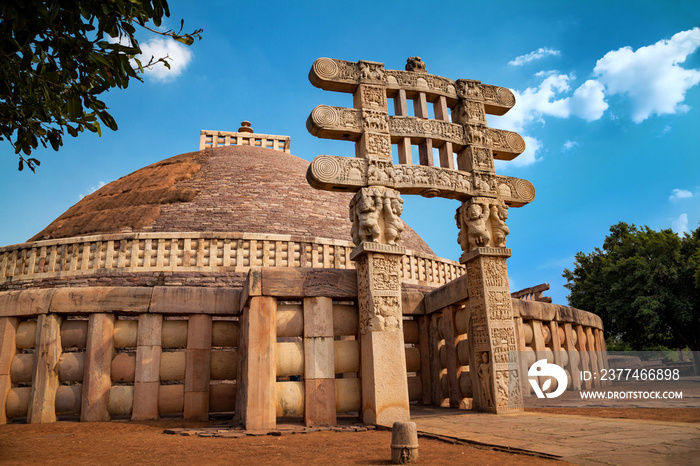 The Great Sanchi Stupa, Buddhist Architecture at sanchi, Madhya Pradesh, India