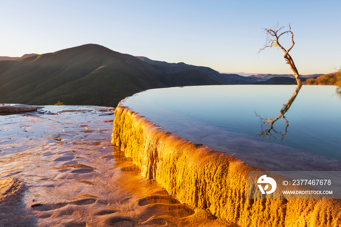 Hierve el Agua