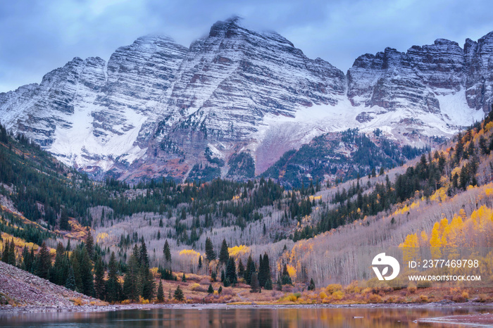 Maroon lake