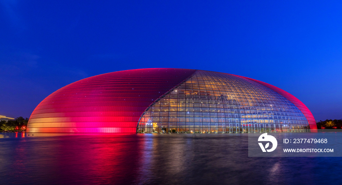 中国北京国家大剧院夜景