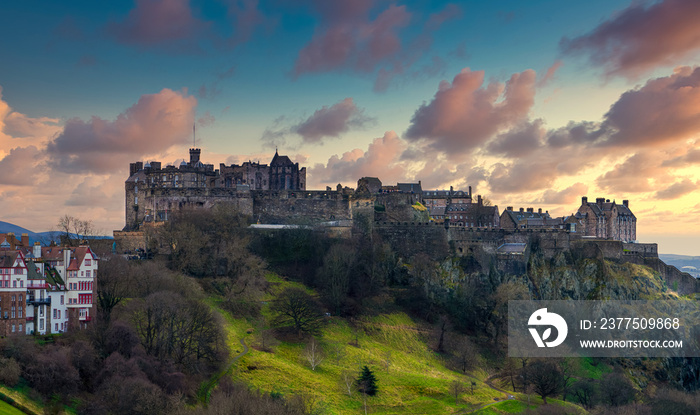 爱丁堡城堡白天蓝天白云