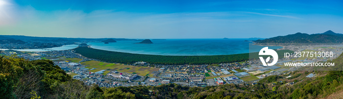 佐賀県、唐津市、鏡山から虹の松原のパノラマ写真