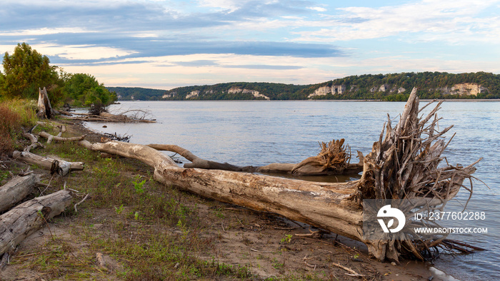 Mississippi river scene with rocky bluffs near Grafton, IL in background