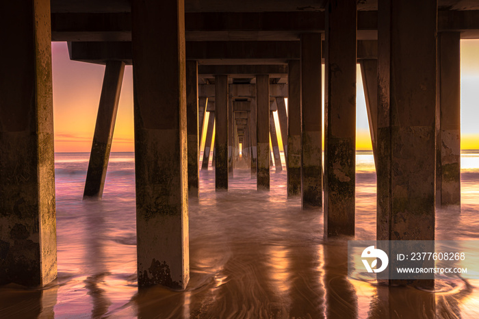 Jennette’s Fishing Pier in Nags Head , North Carolina at sunrise.