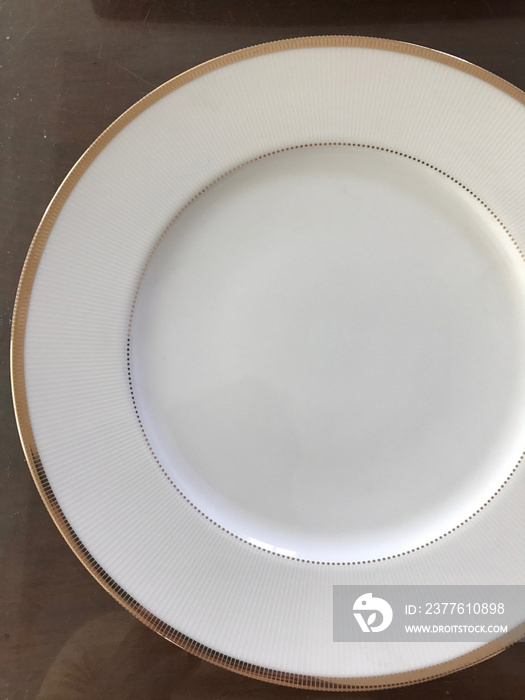 Luxury china dinnerware. Elegant golden design porcelain dishes.