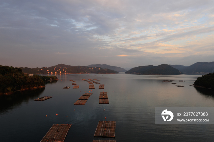 日本の岡山県備前市日生の美しい海の景色