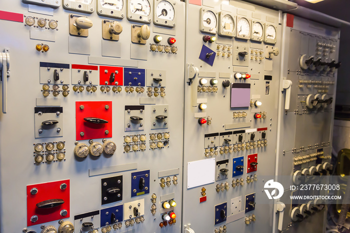 Military ship electricity gauge