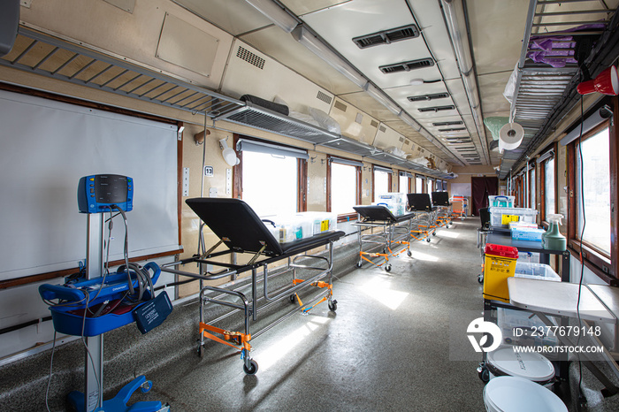 New re-equipped evacuation medical train of MSF and Ukrzaliznytsia