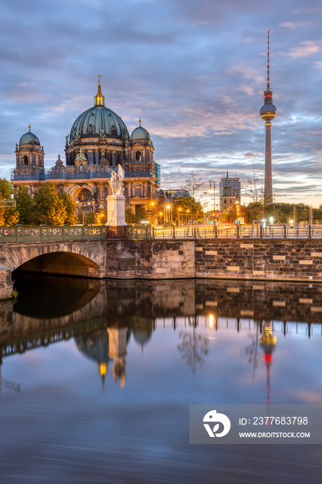 The Berlin Cathedral with the famos TV Tower before sunrise