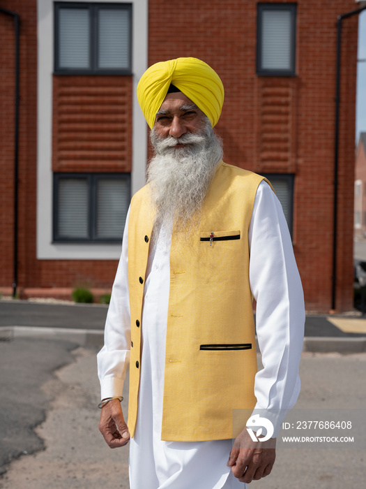 Portrait of senior man in traditional clothing