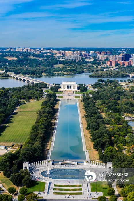 It’s Aerial view of the Abraham Lincoln memorial, Washington DC, USA