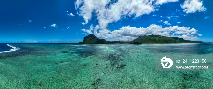 Tour of Mauritius from the Underwater Water fall to the mountains