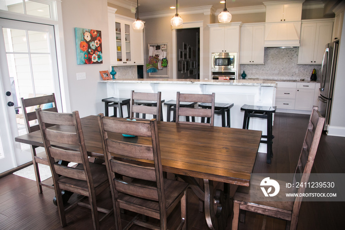 Farmhouse Style DIning Room