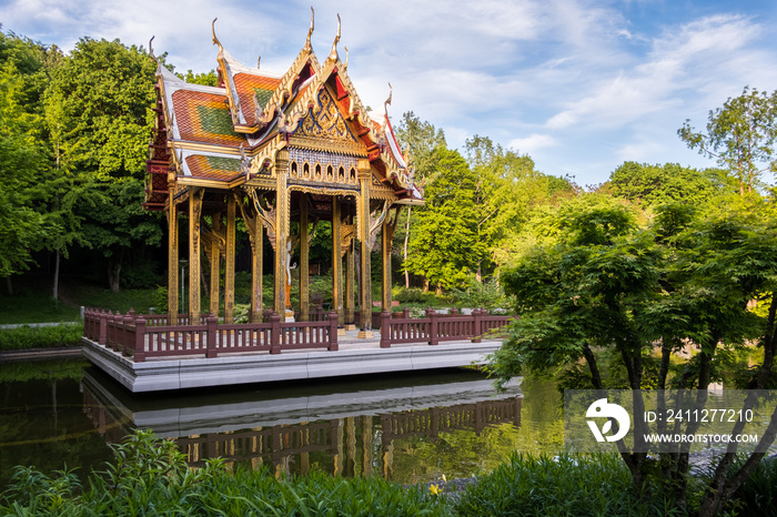 Thai-Sala / Thailändischer Tempel im Westpark München