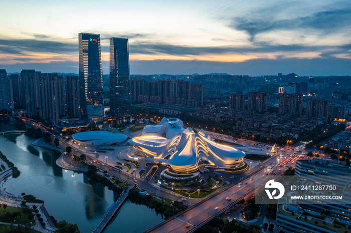 航拍湖南长沙梅溪湖公园夜景风光