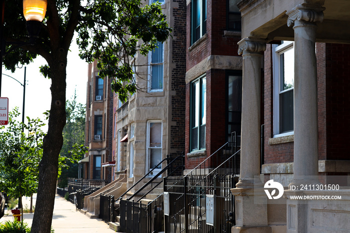 Street View Housing in Urban Chicago