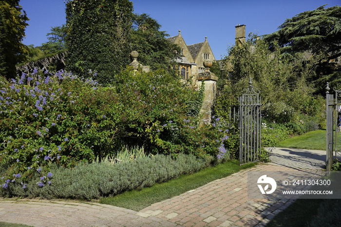 hidcote manor gardens cotswolds gloucestershire england uk