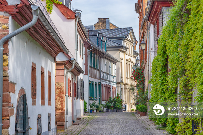 In der Martinsgasse von Eltville am Rhein, Rheingau, Hessen