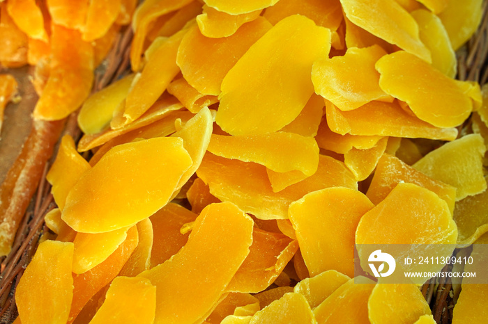 dried mango slices for food texture