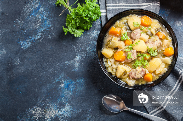 Pichelsteiner, German stew that contains meat