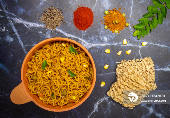 indian instant masala atta noodles with vegetables