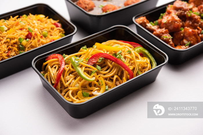 Home delivery of Indian chinese food in plastic boxes in group