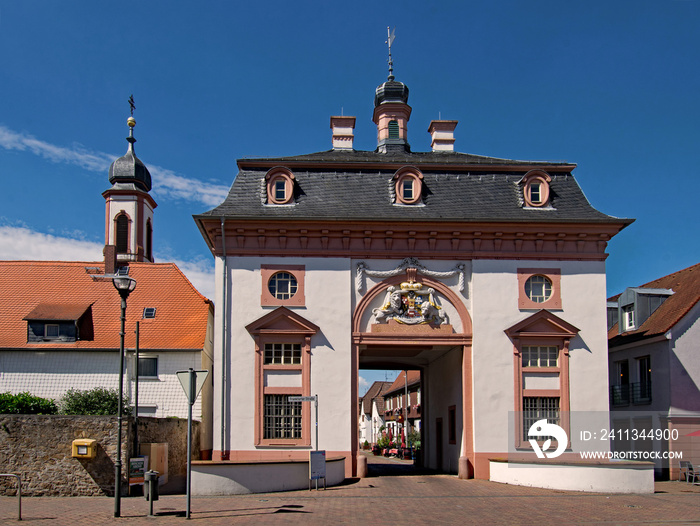 Altes Stadttor in Heusenstamm, Hessen, Deutschland