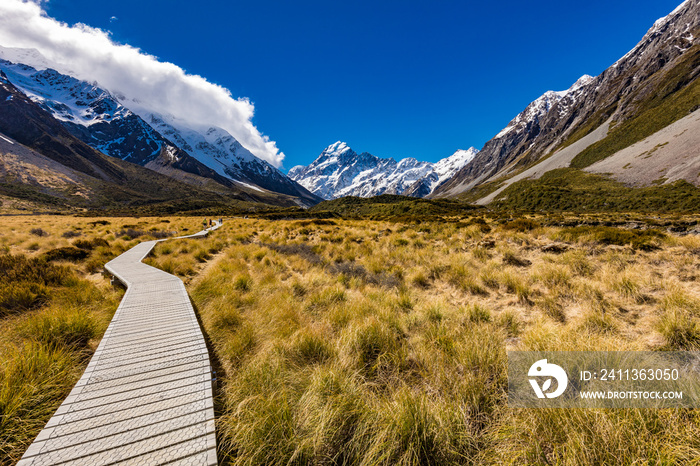 Hooker Valley Track in Aoraki National Park, New Zealand, South Island