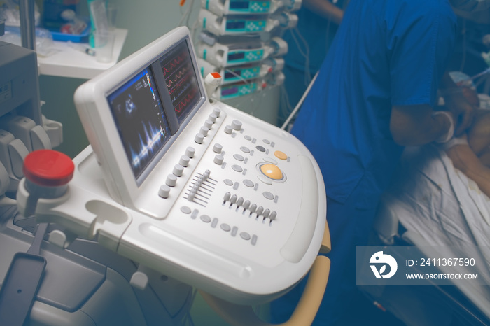 Ultrasonic device and medical workers during diagnostic examination to the critical patient in the ICU