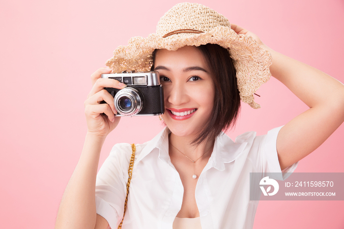 青年女人旅行