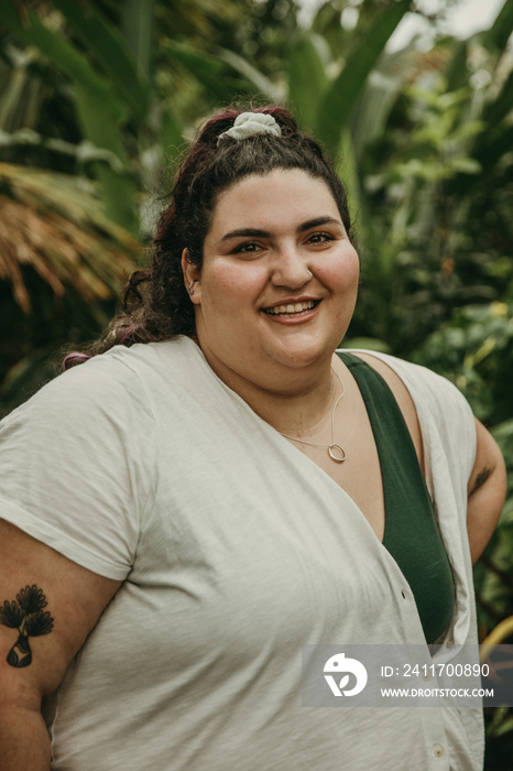 portrait of a plus size Jewish woman smiling