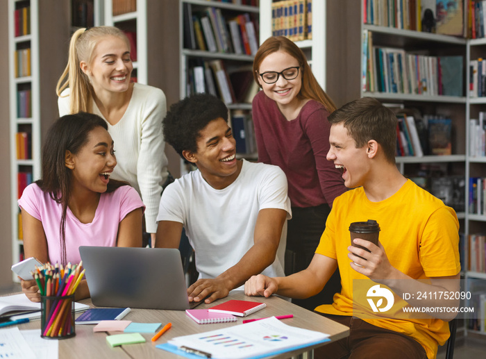 Enthusiastic teenager sharing his ideas with classmates