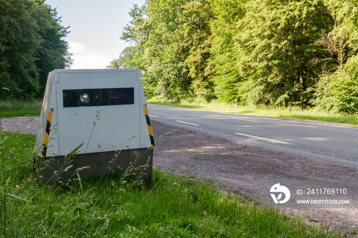 Modern automatic speed camera