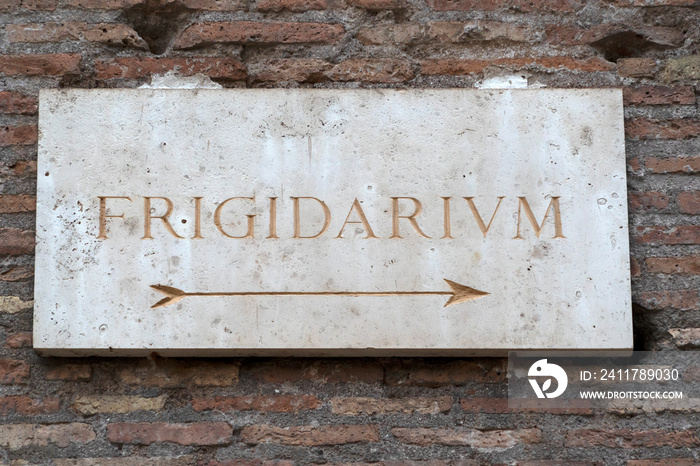 frigidarium sign in roman bath english translation cold place