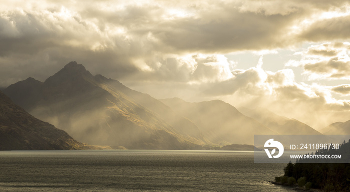 Lake Wakatipu Sunset