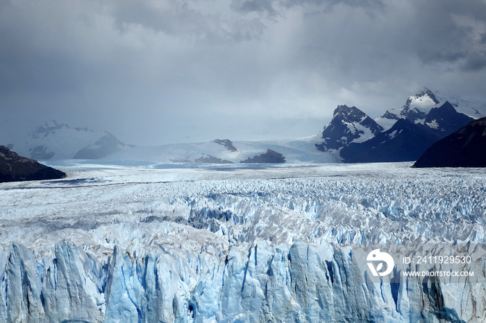 ARGENTINA - PERITO MORENO - FRONTAL VIEW FROM CATWALK.