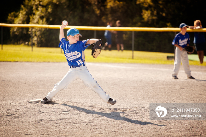 Player throwing ball in field