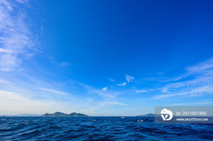 夏の玄界灘の筑前大島