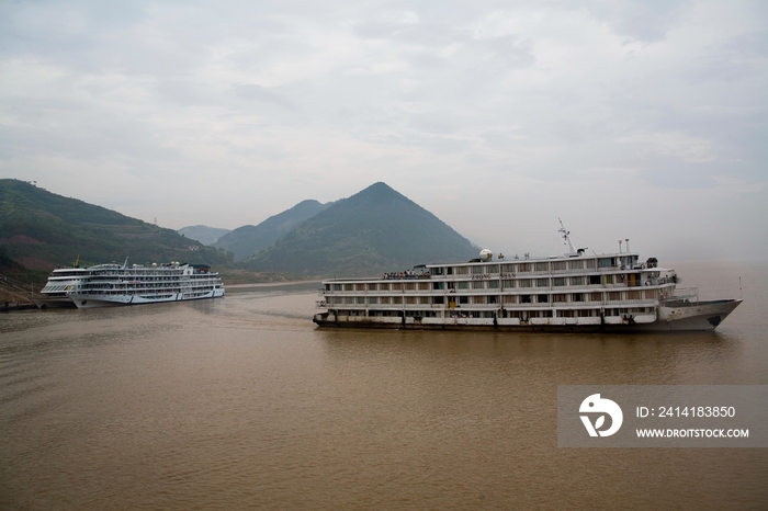 长江三峡