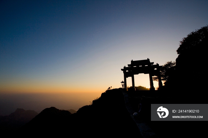 山东泰山山顶风光