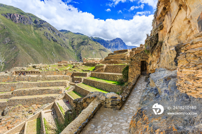 秘鲁Ollantaytambo。印加堡垒，带露台和圣殿山。