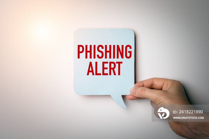 PHISHING ALERT.数据安全、犯罪分子、技术和信息概念