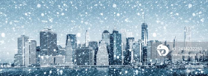 Winter Manhattan in the snowfall