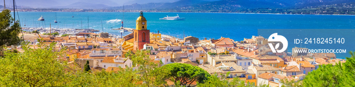 panorama de la ville mythique de Saint-Tropez, France