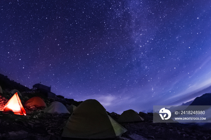 南アルプス、北岳からの絶景、登山、夏の星座と天の川