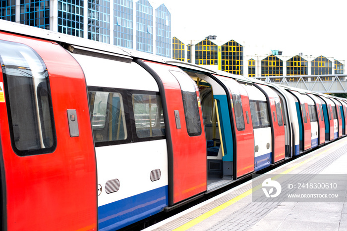 London underground tube train station